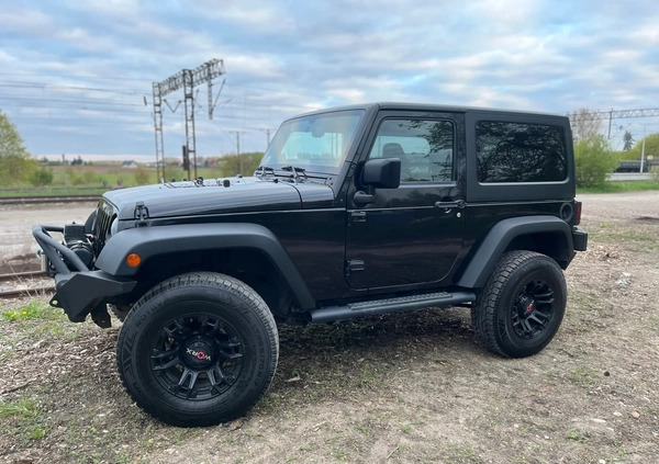 Jeep Wrangler cena 115000 przebieg: 65000, rok produkcji 2017 z Olsztyn małe 121